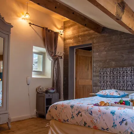 Hameau D'hotes La Roseraie-drome 3* Condorcet