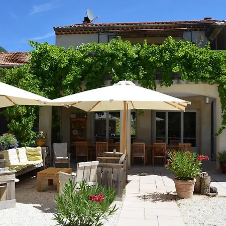 Hameau D'hotes La Roseraie-drome * Condorcet